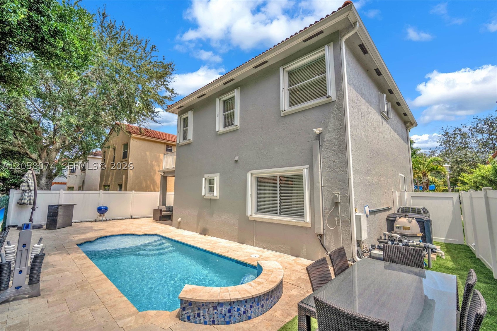 WALNUT CREEK REPLAT NO 1 - Residential
