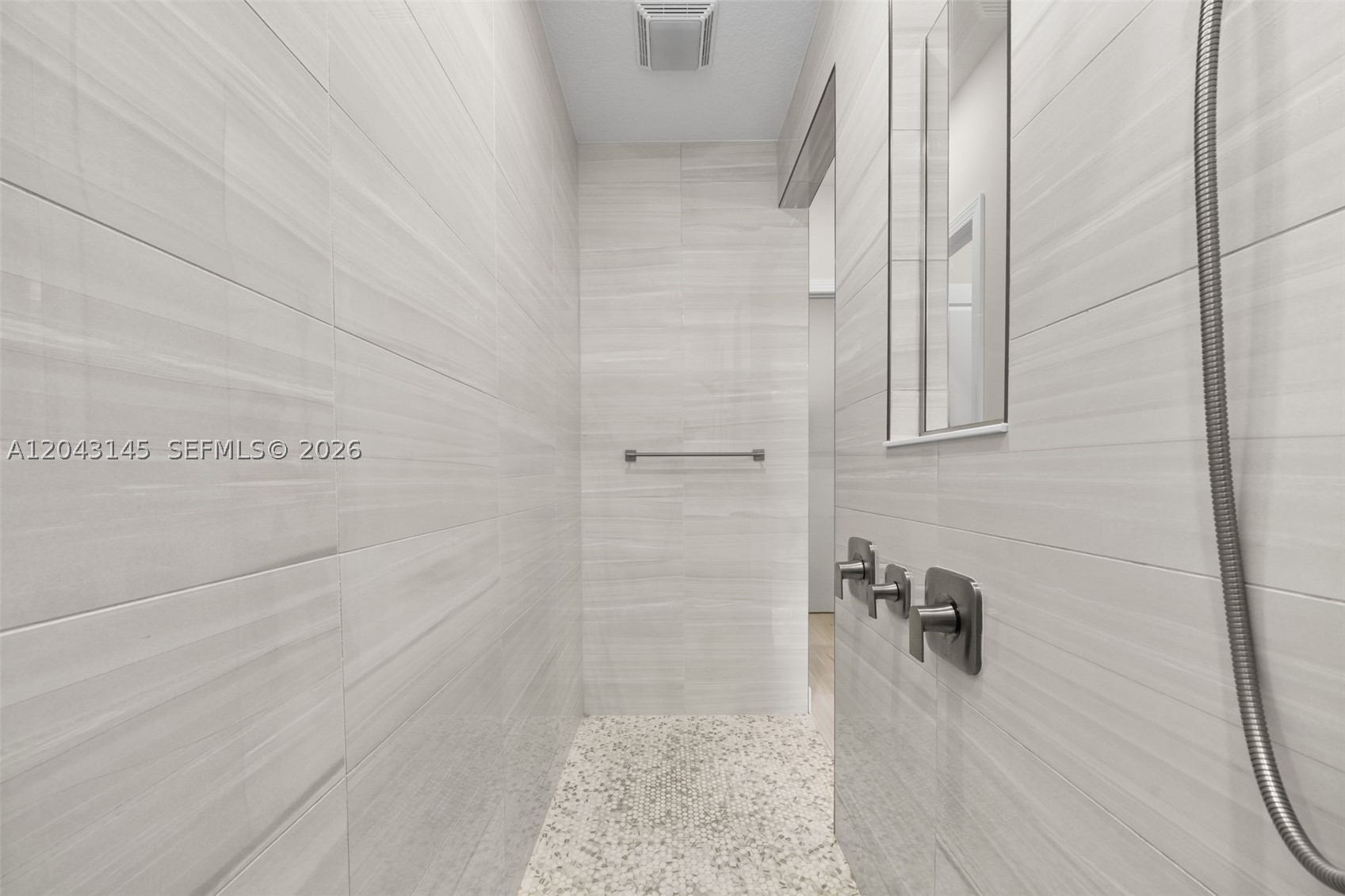 ENCLAVE AT SHERWOOD - Residential