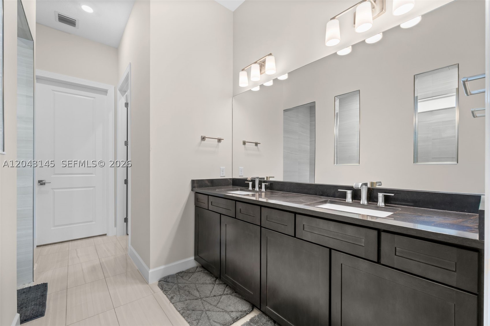 ENCLAVE AT SHERWOOD - Residential