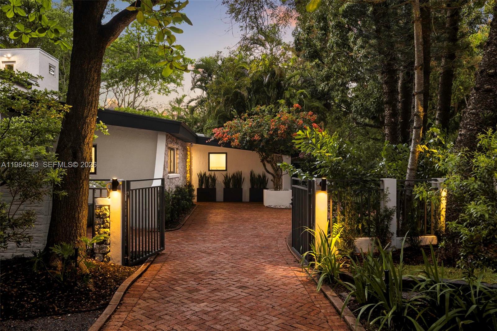 OCEAN VIEW HEIGHTS - Residential