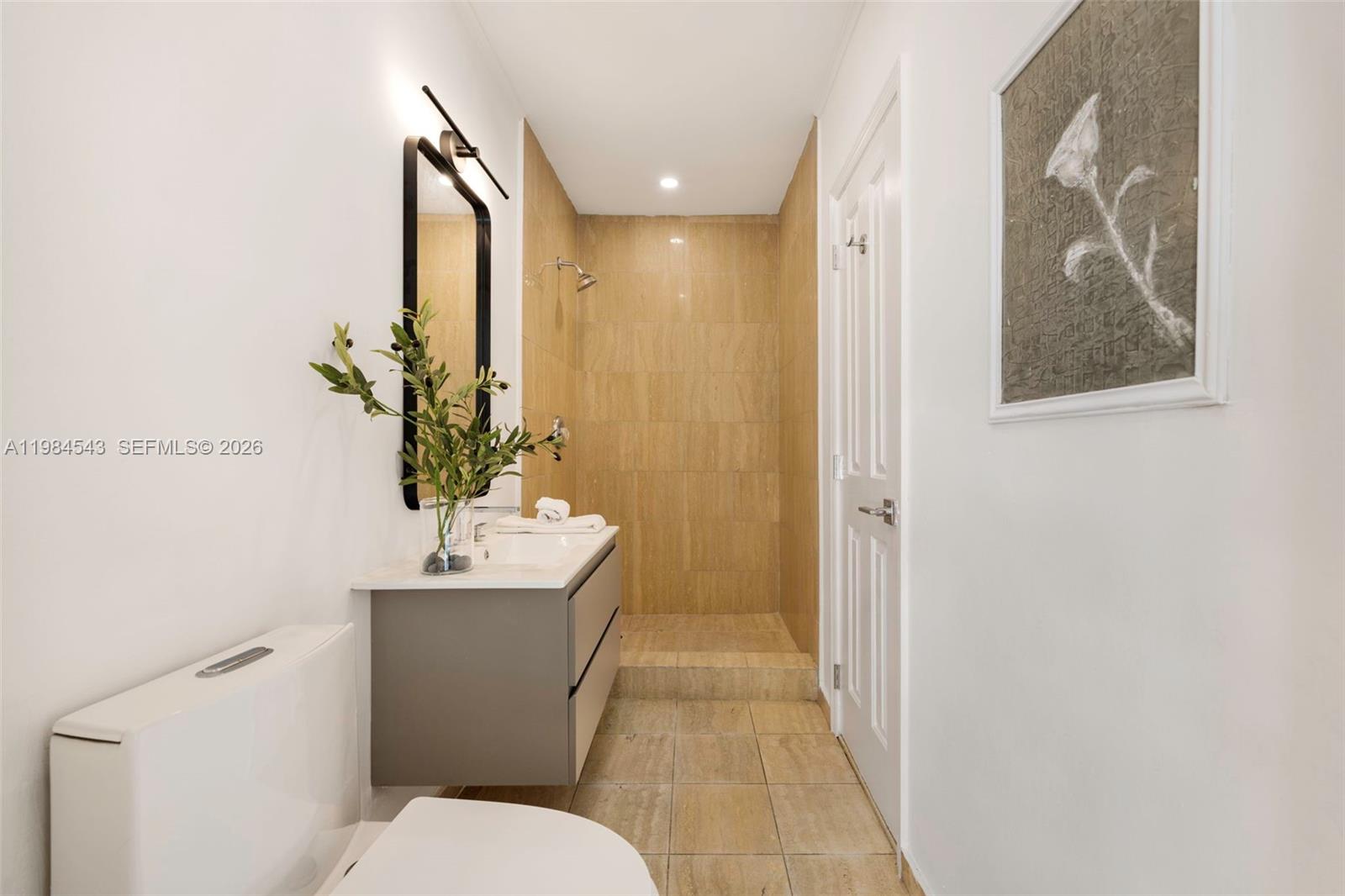 OCEAN VIEW HEIGHTS - Residential