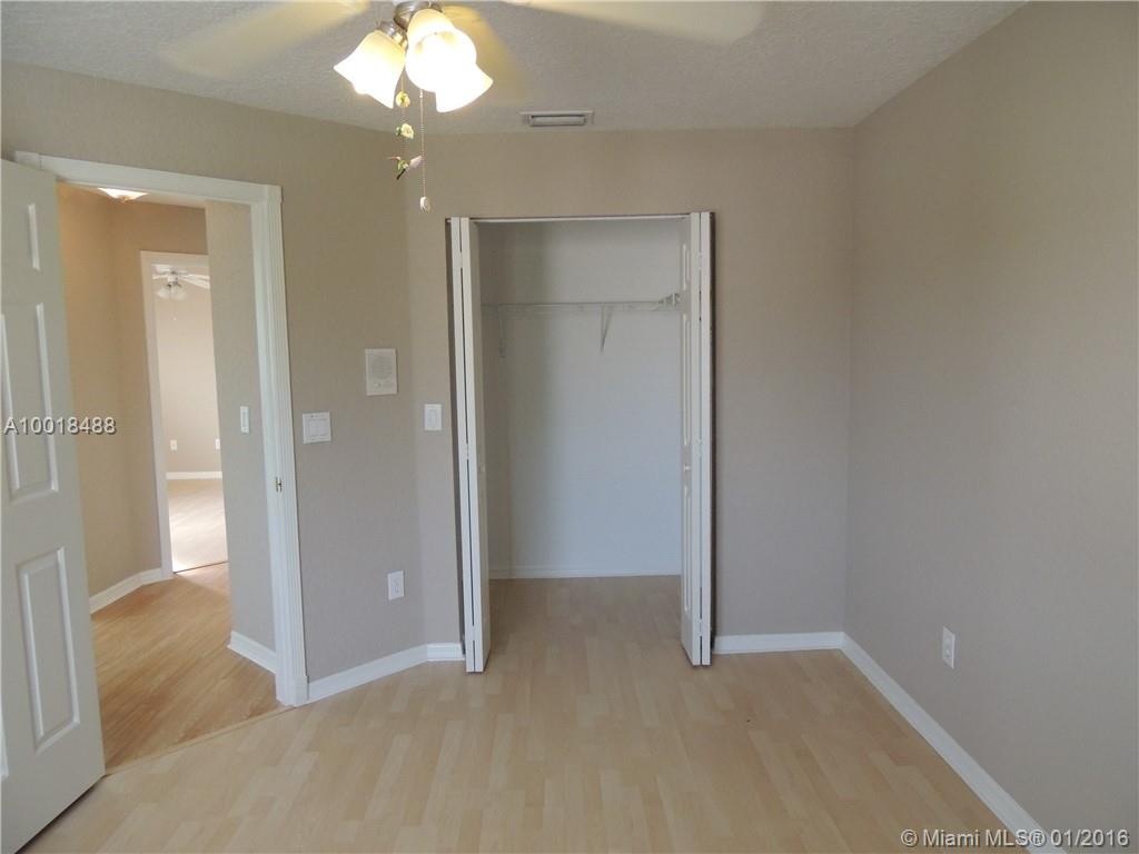 Hollywood Lakes Country C - Residential Lease