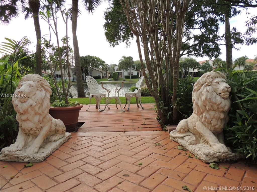 Hollywood Lakes Country C - Residential Lease