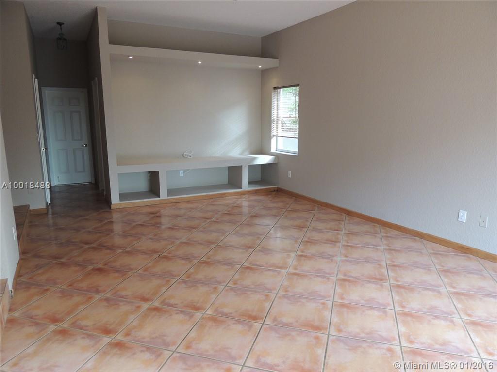 Hollywood Lakes Country C - Residential Lease