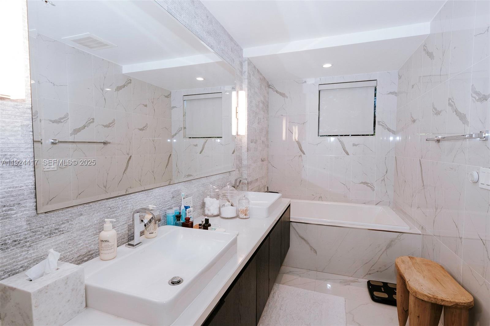 30 THIRTY NORTH OCEAN CON - Residential