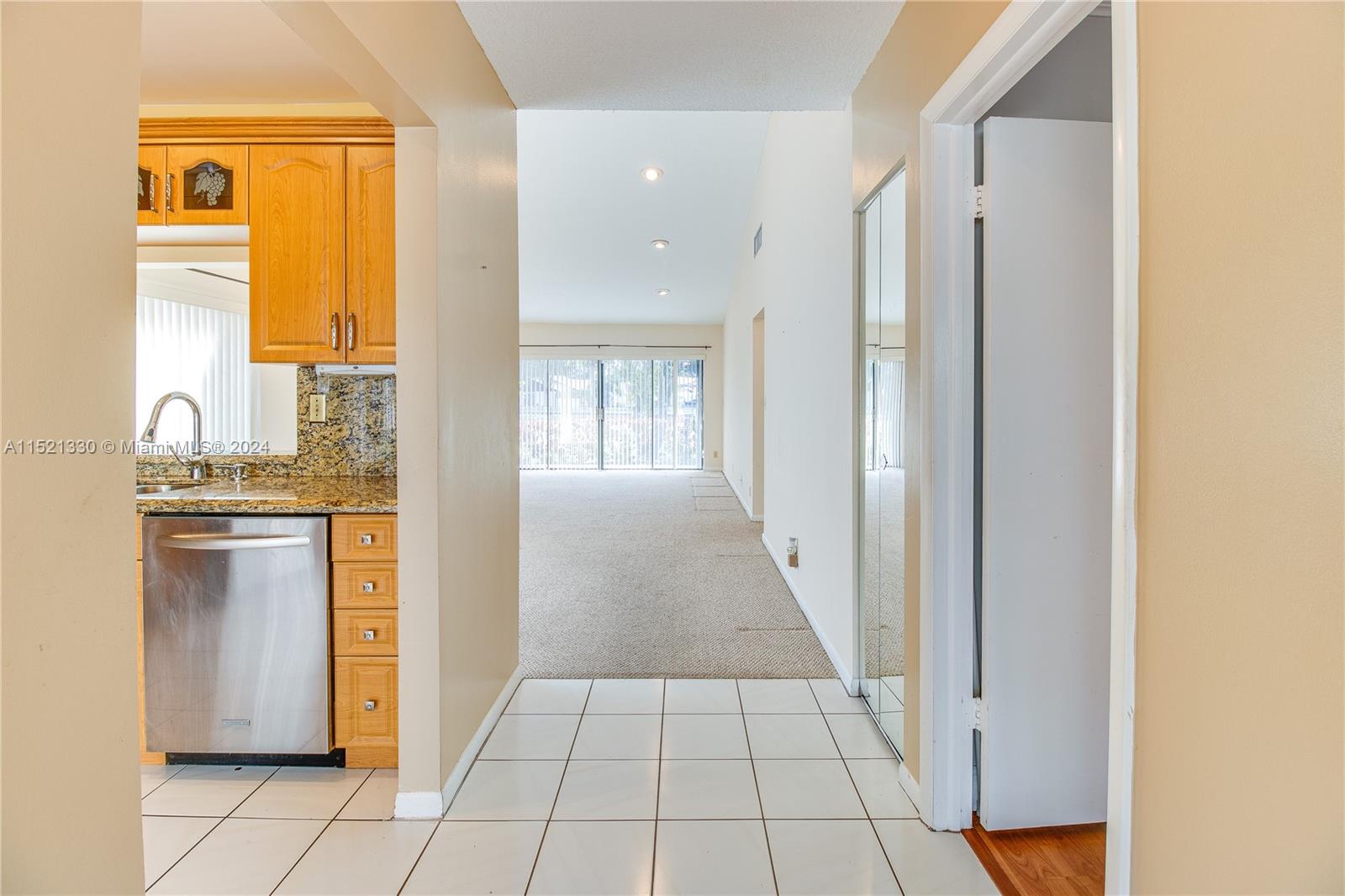 WEDGEWOOD CONDOMINIUM - Residential