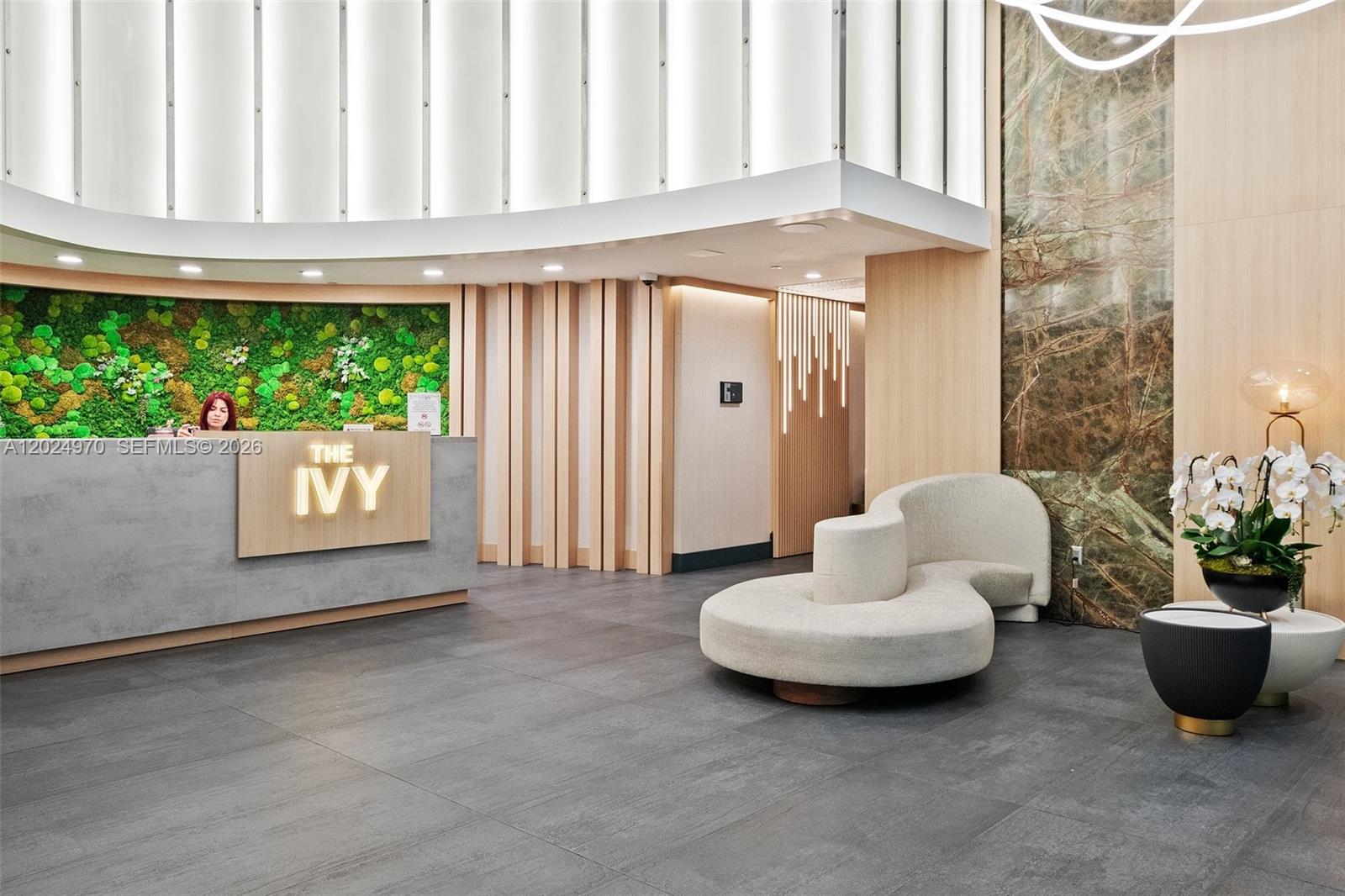 IVY CONDO - Residential
