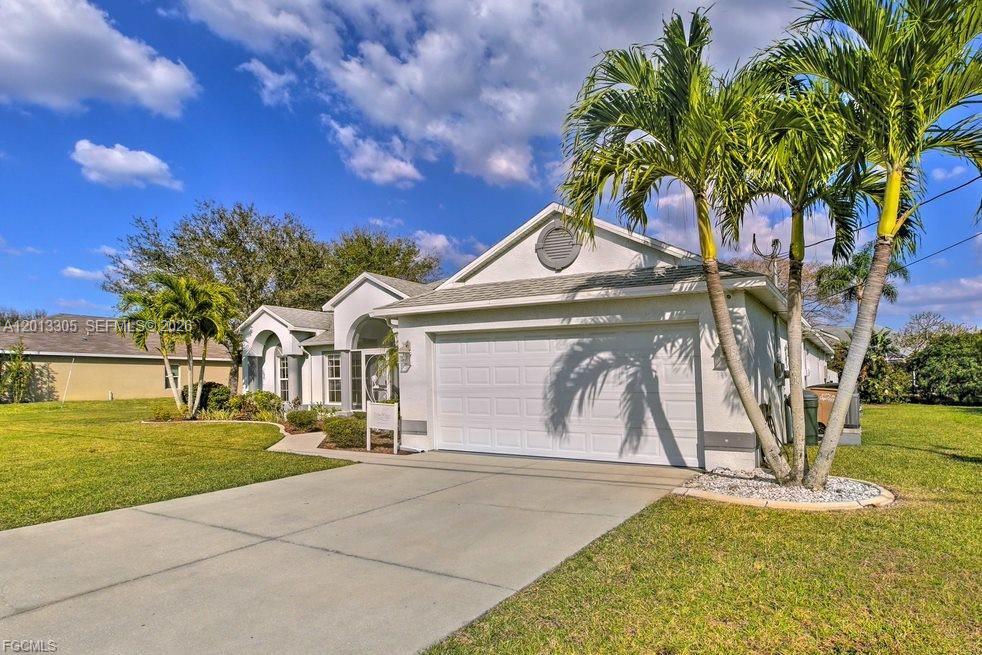 CAPE CORAL - Residential