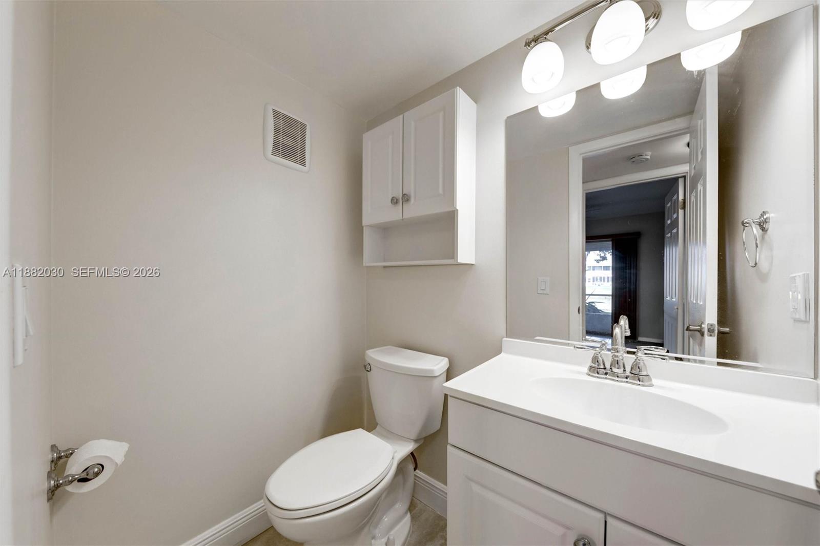 ISLEWOOD B CONDO - Residential
