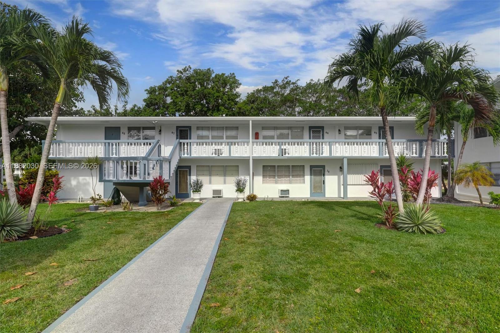 ISLEWOOD B CONDO - Residential