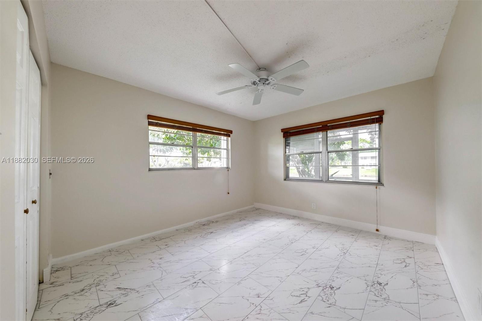 ISLEWOOD B CONDO - Residential