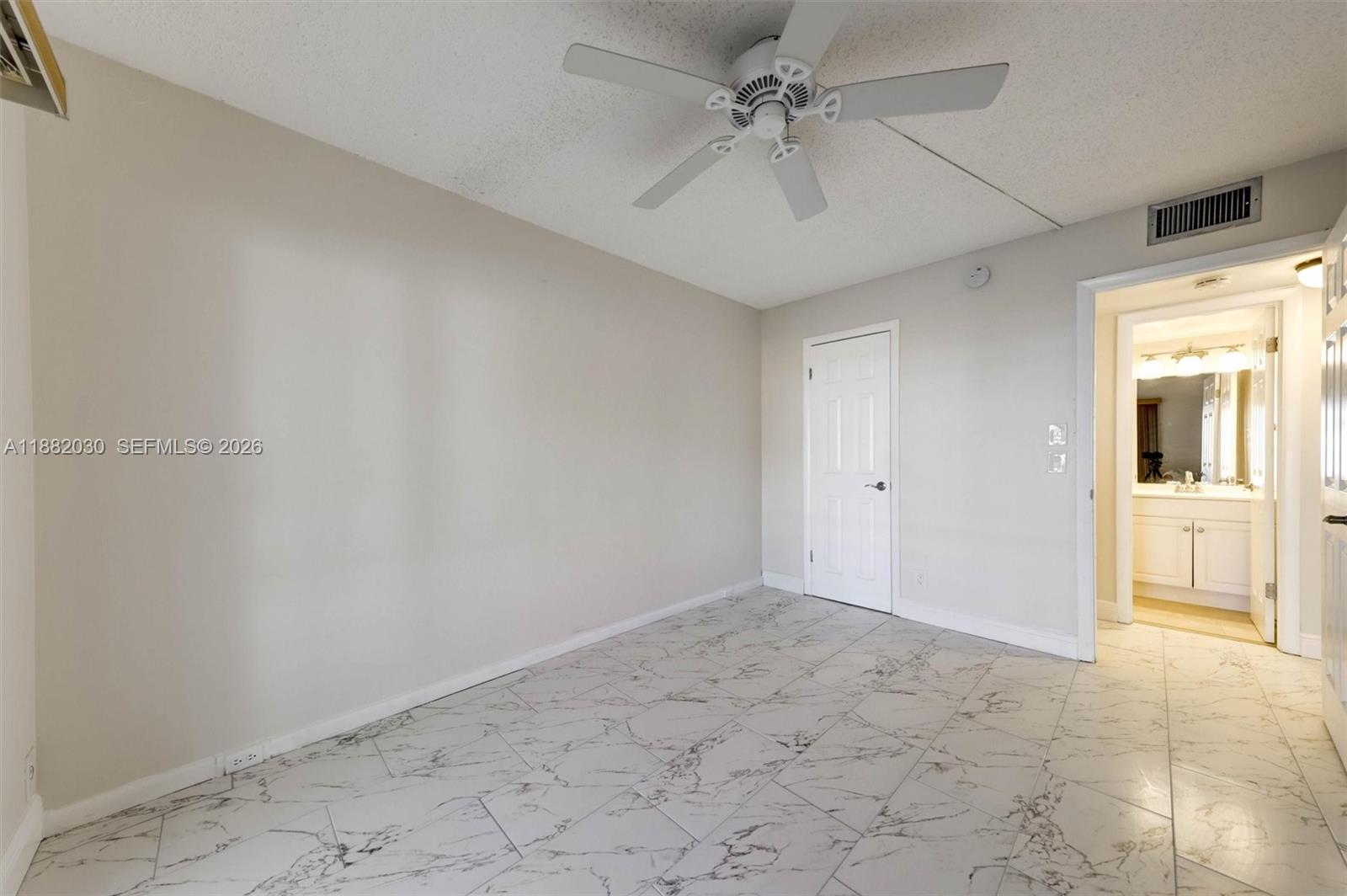 ISLEWOOD B CONDO - Residential