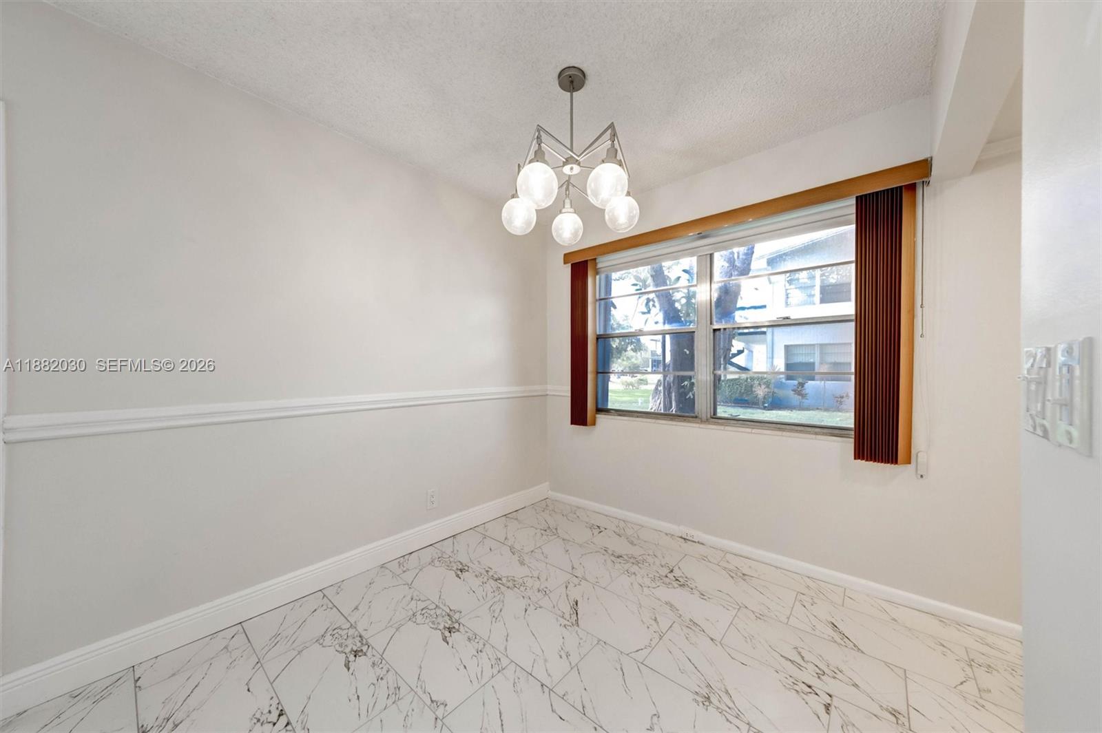 ISLEWOOD B CONDO - Residential