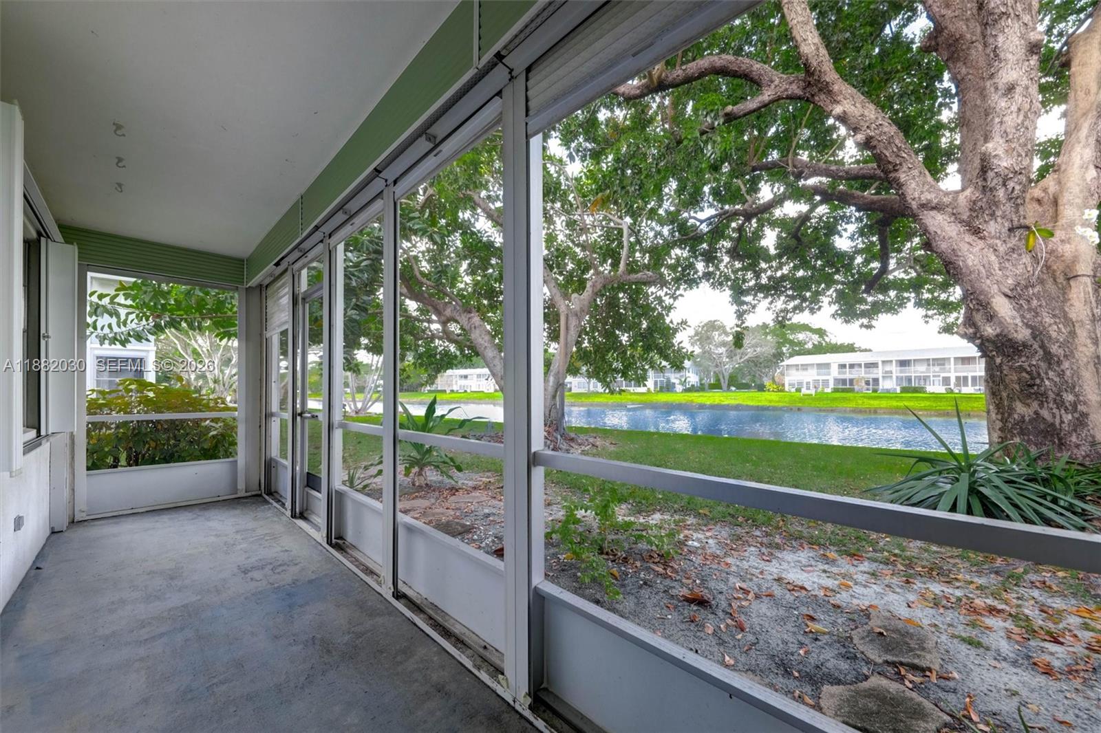 ISLEWOOD B CONDO - Residential