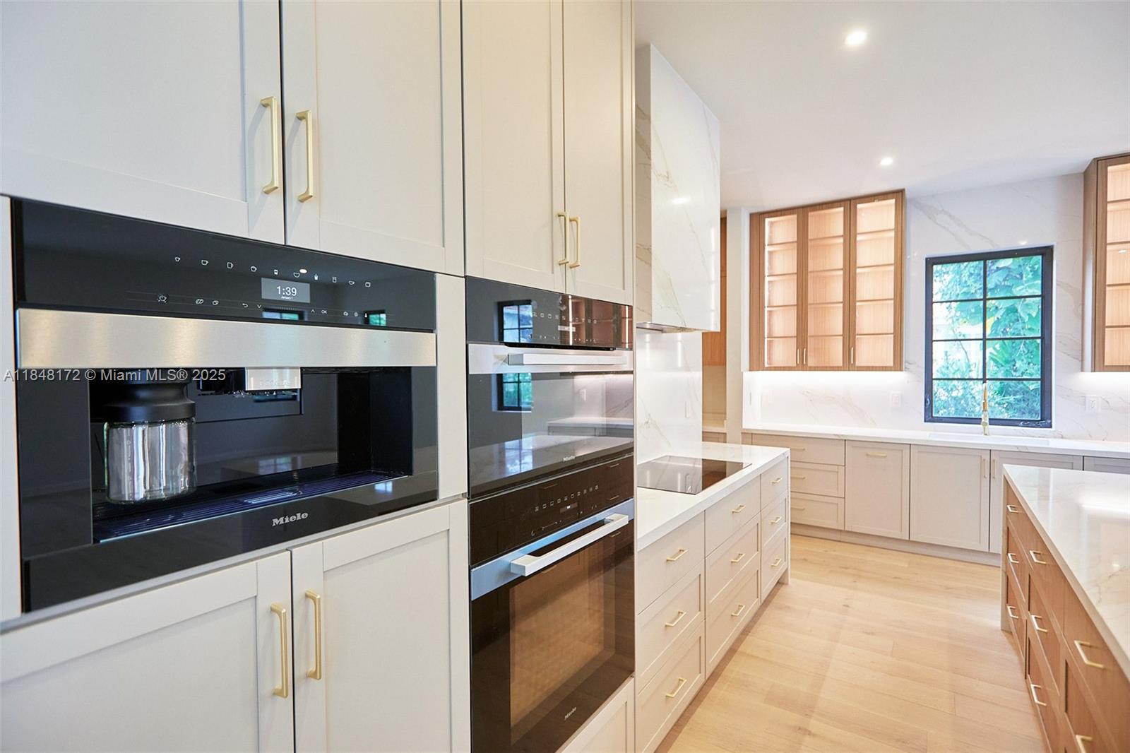CORAL GABLES SEC E - Residential