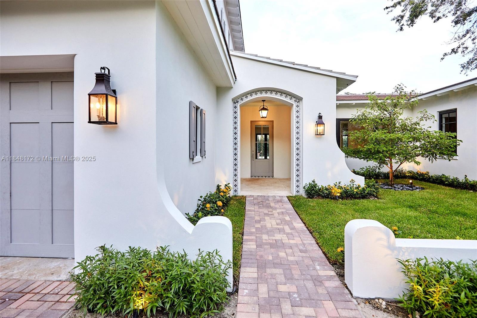 CORAL GABLES SEC E - Residential