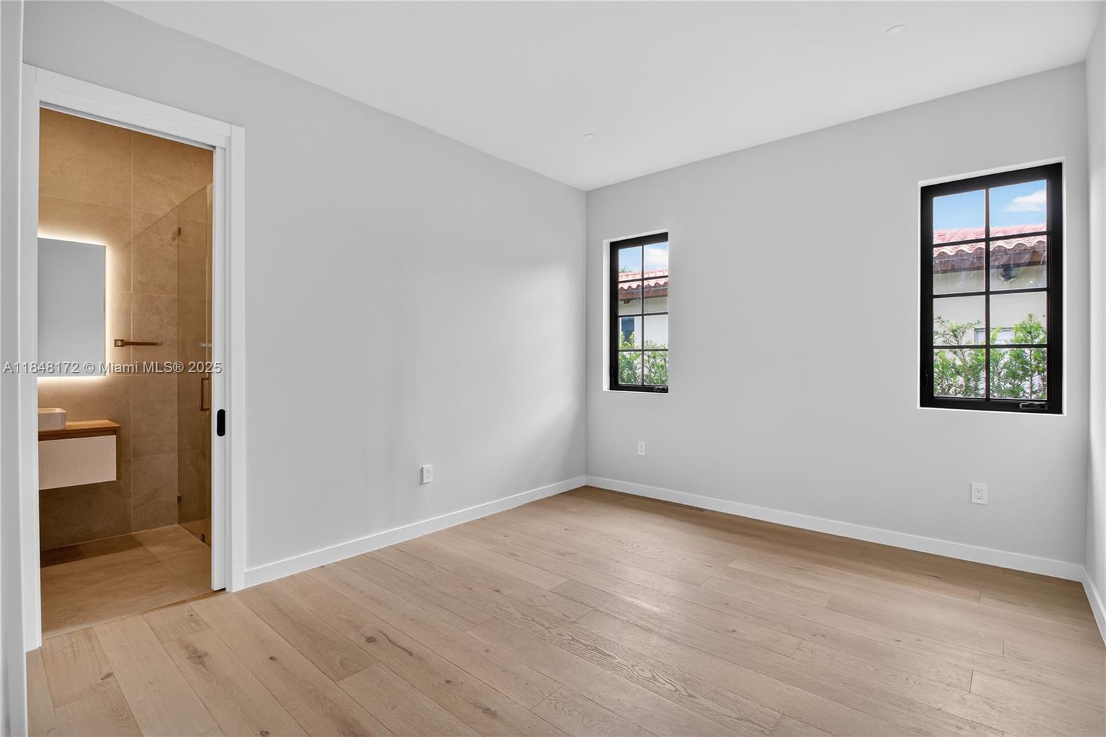 CORAL GABLES SEC E - Residential