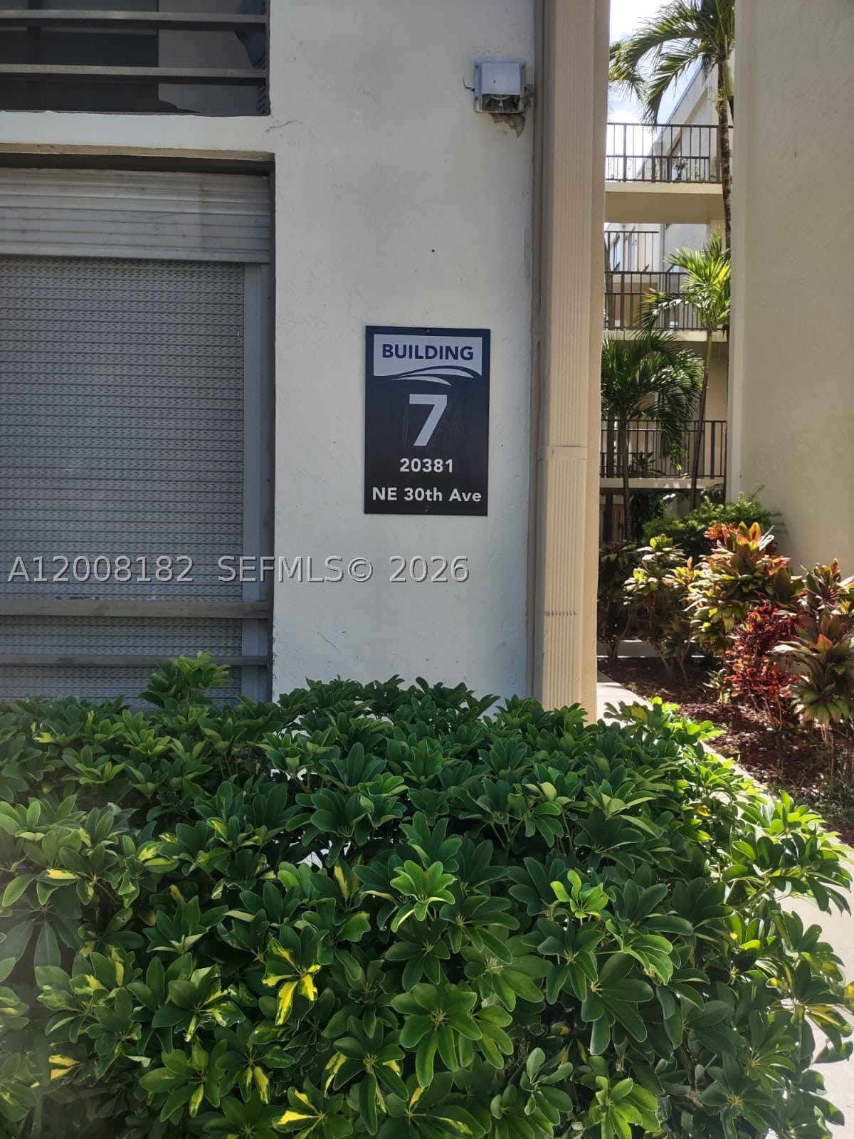 VILLA DORADA CONDO NO 2 - Residential