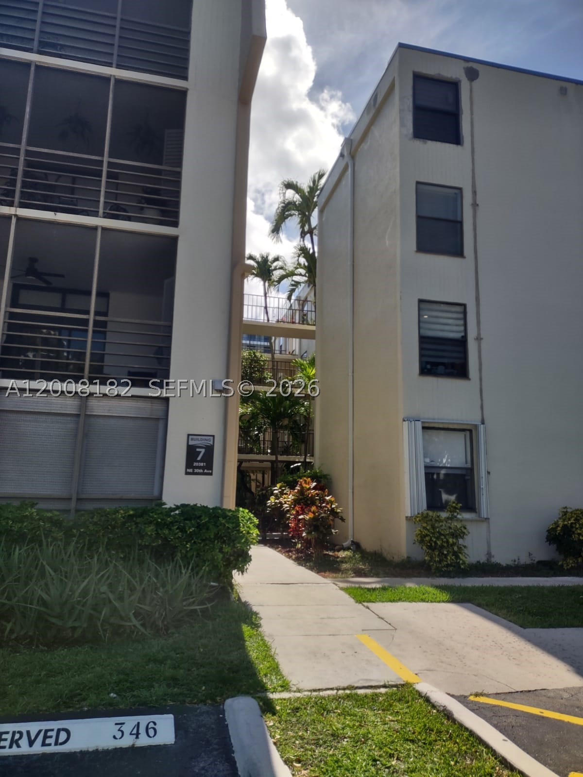 VILLA DORADA CONDO NO 2 - Residential