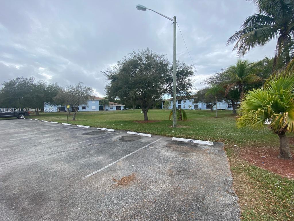 THE HEMINGWAY, A CONDOMIN - Residential