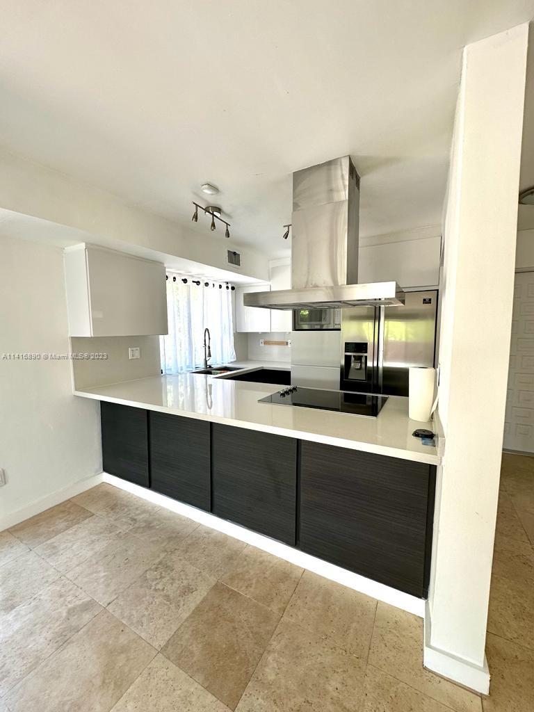BRICKELLS FLAGLER - Residential Lease