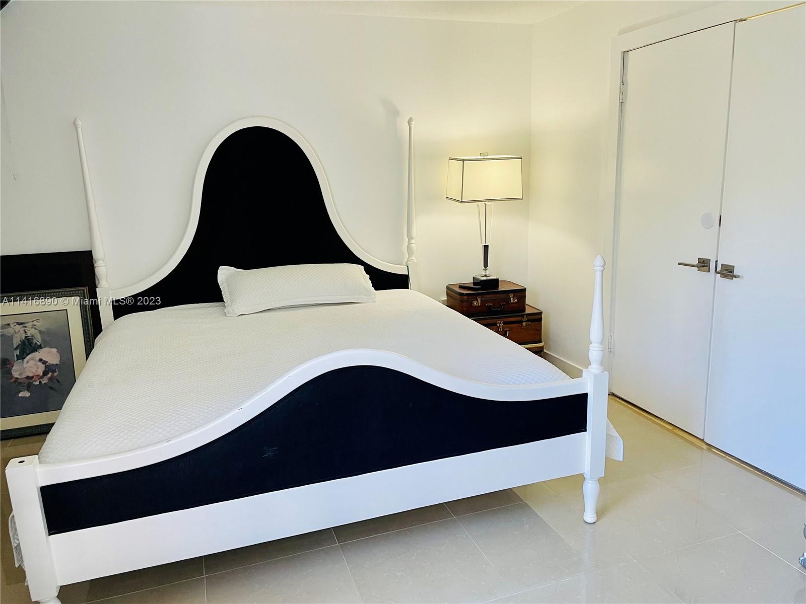 BRICKELLS FLAGLER - Residential Lease