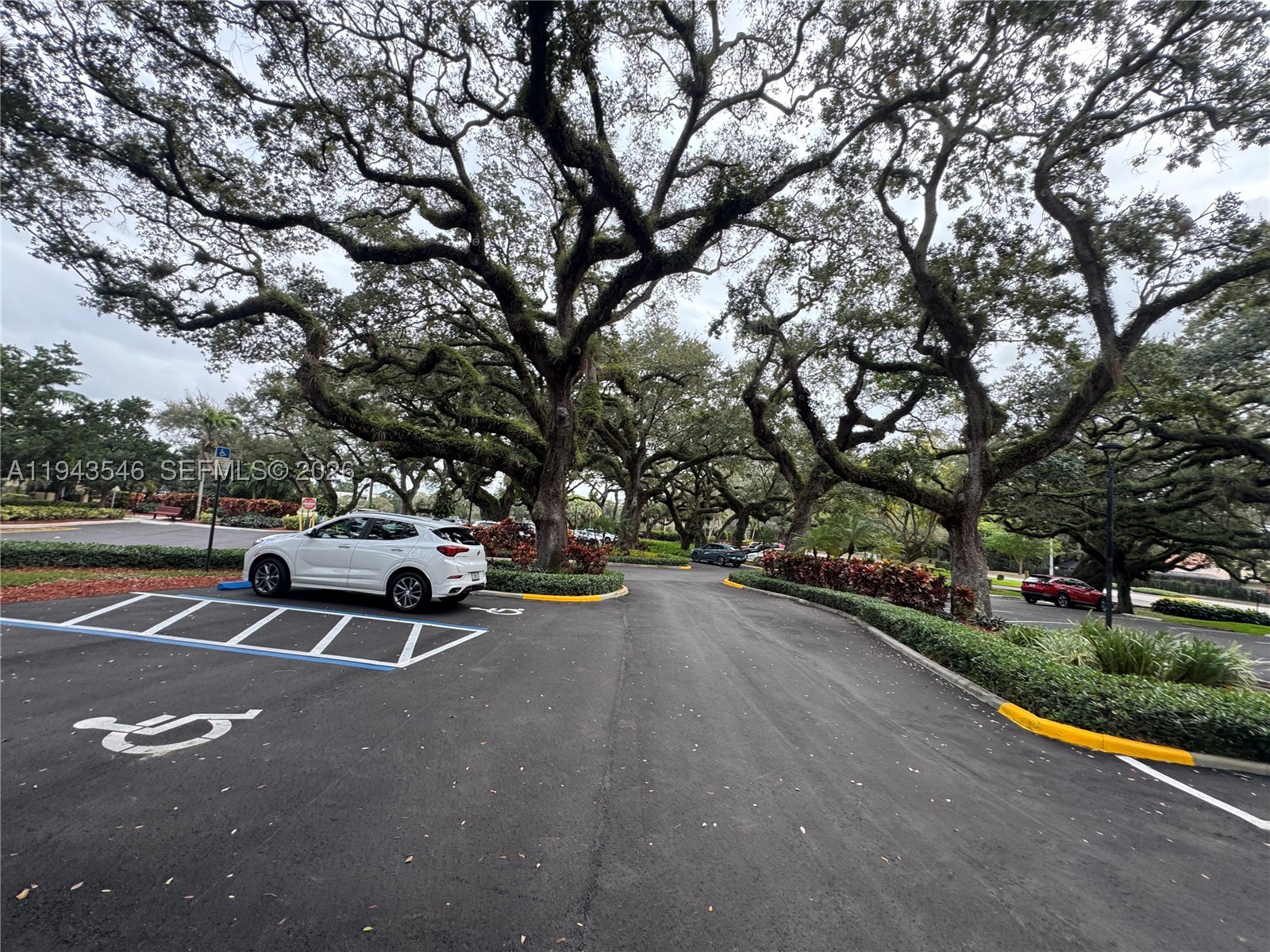 POINCIANA 5 OF PINE ISLAN - Residential