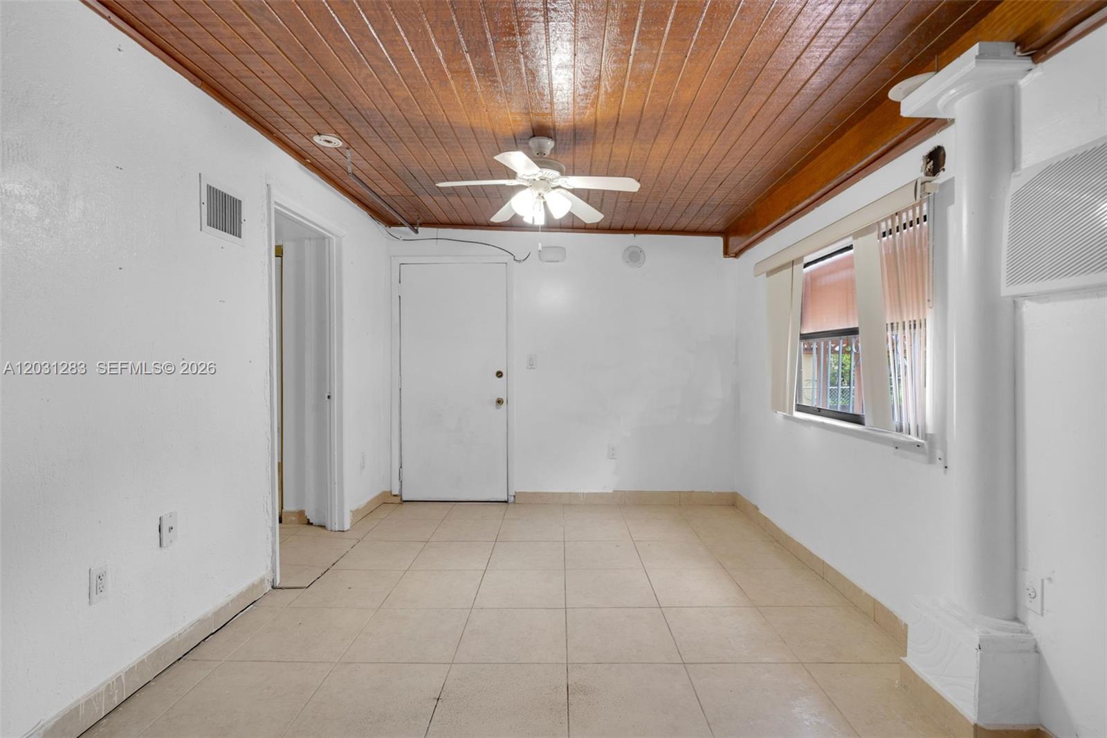 FAIRLAWN - Residential