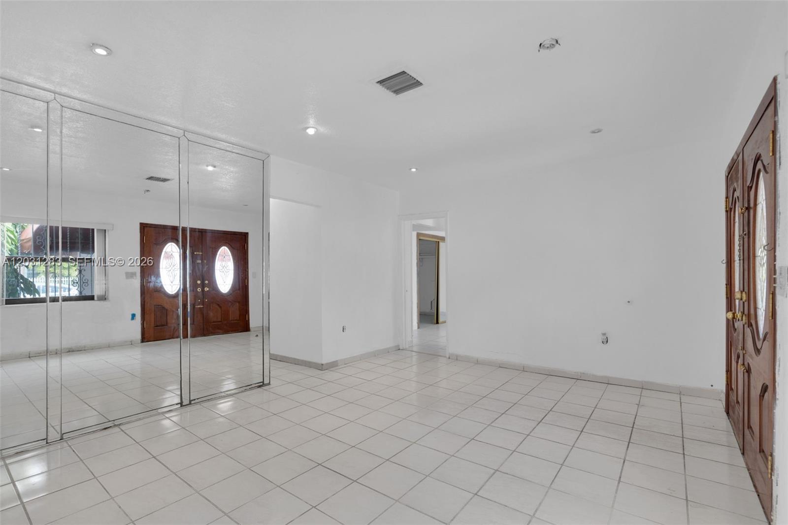 FAIRLAWN - Residential