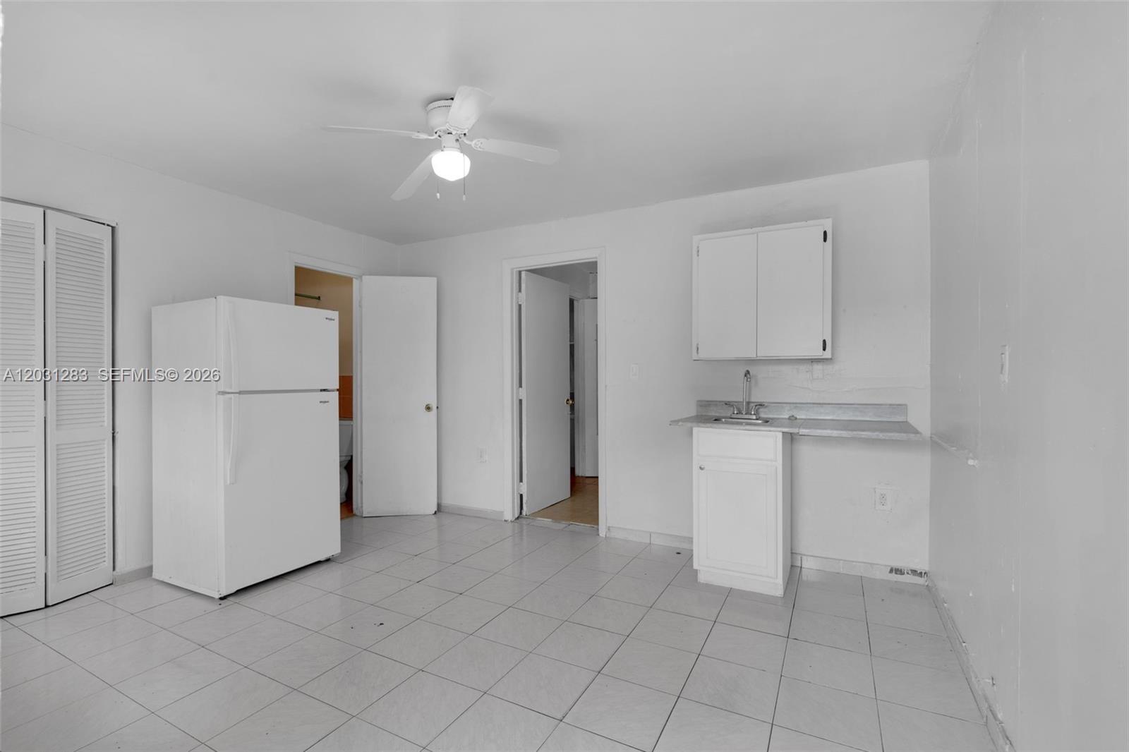 FAIRLAWN - Residential