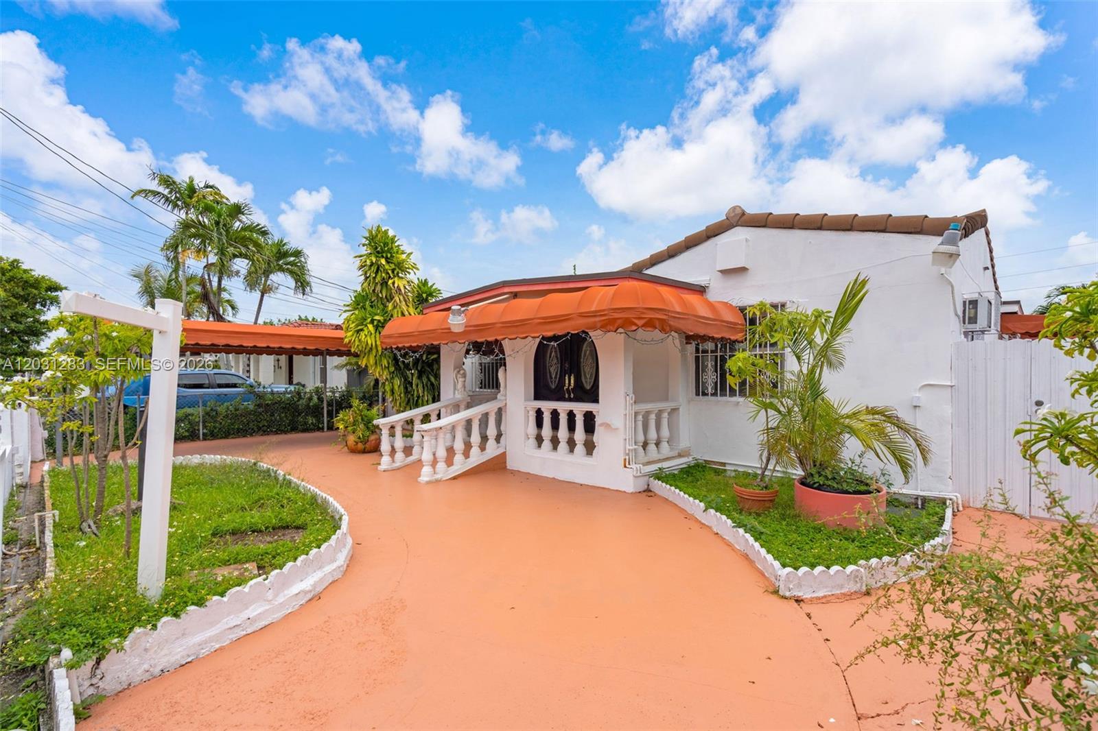 FAIRLAWN - Residential