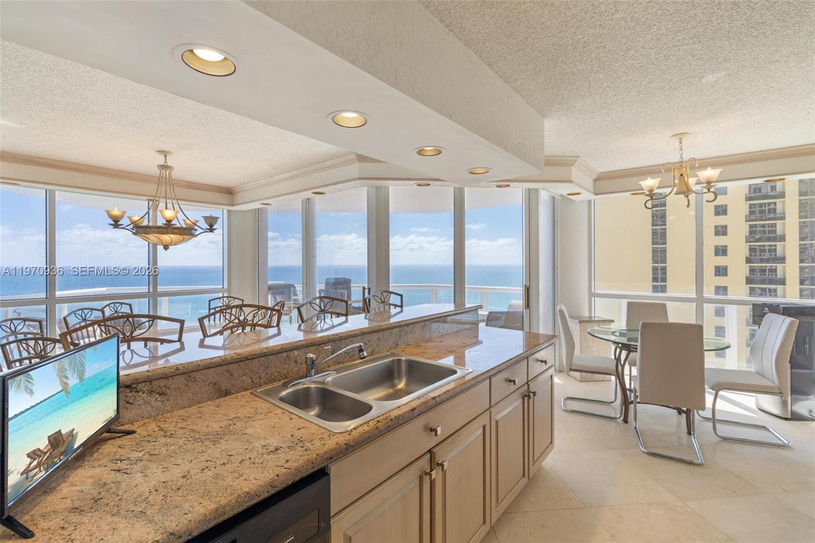 OCEANIA I CONDO - Residential