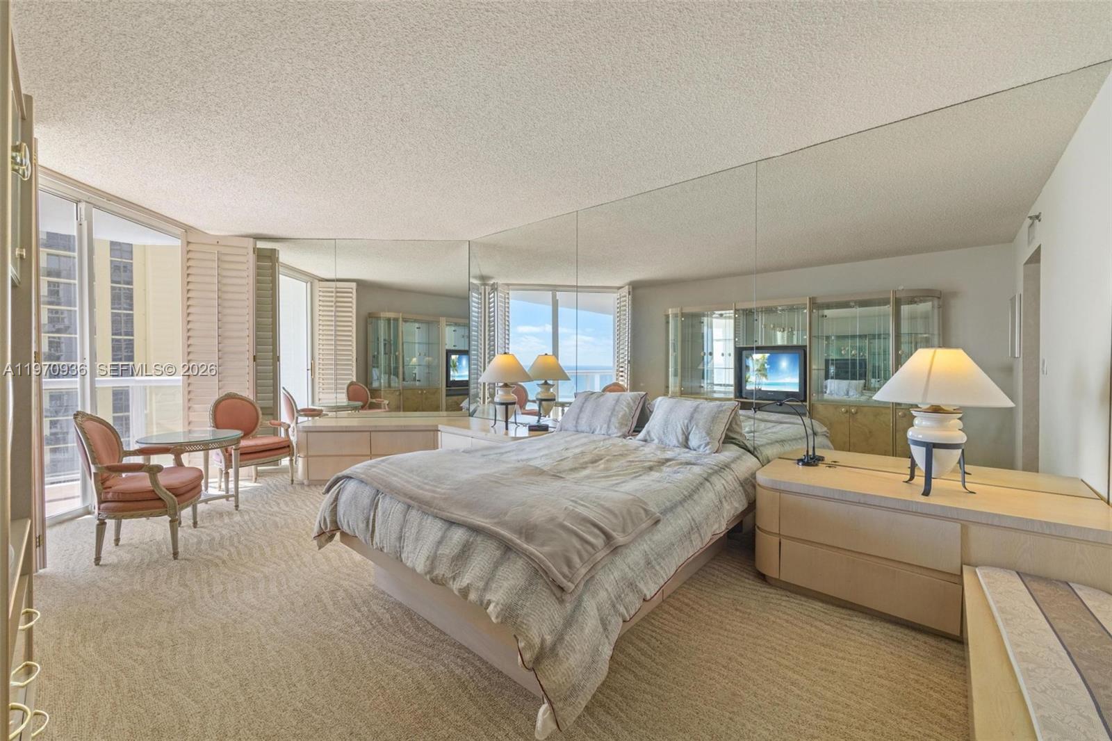 OCEANIA I CONDO - Residential