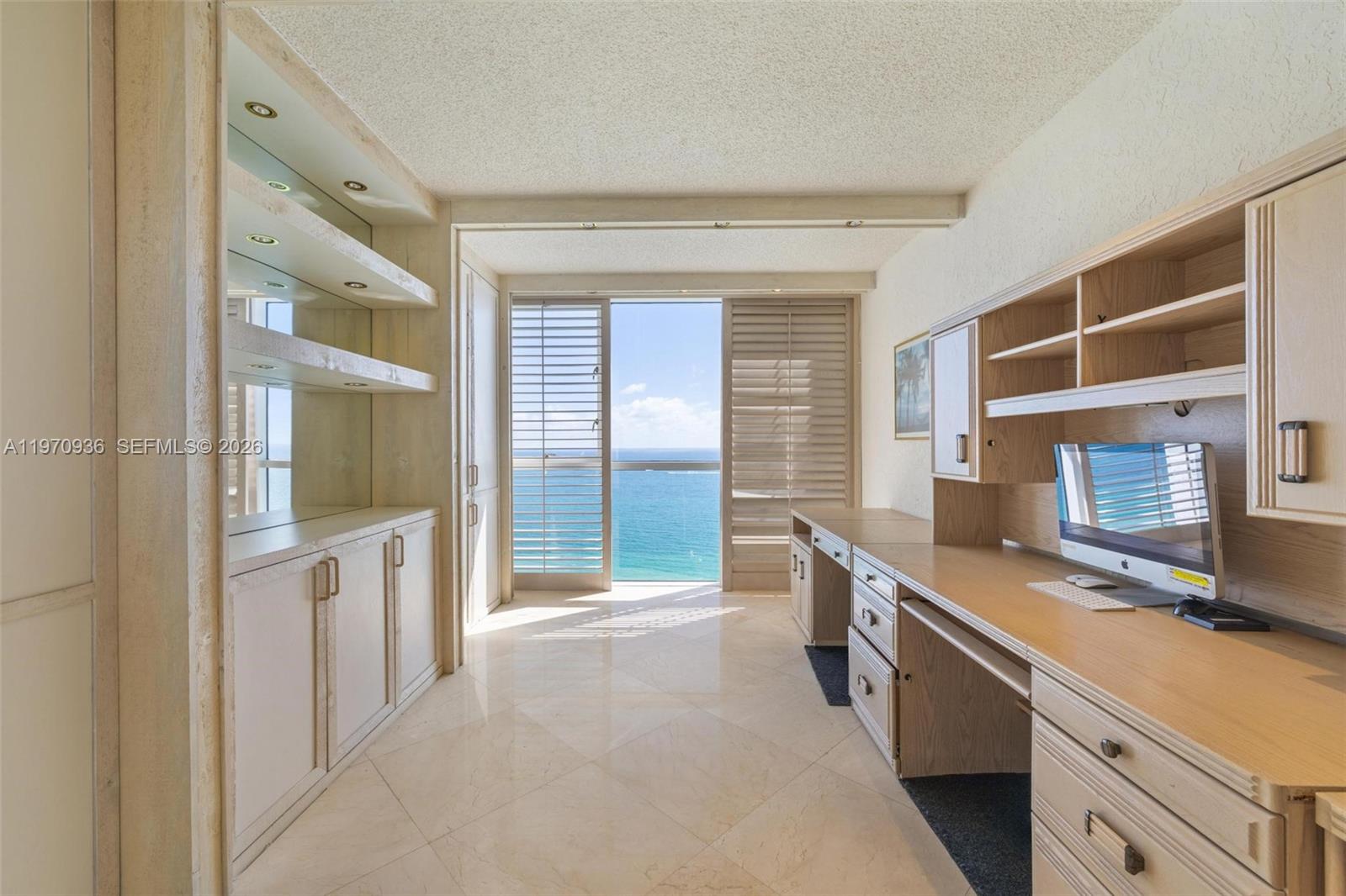 OCEANIA I CONDO - Residential