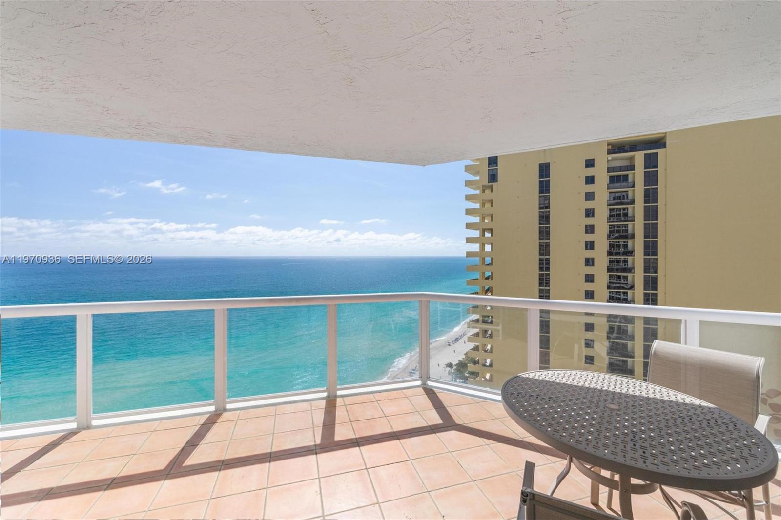 OCEANIA I CONDO - Residential