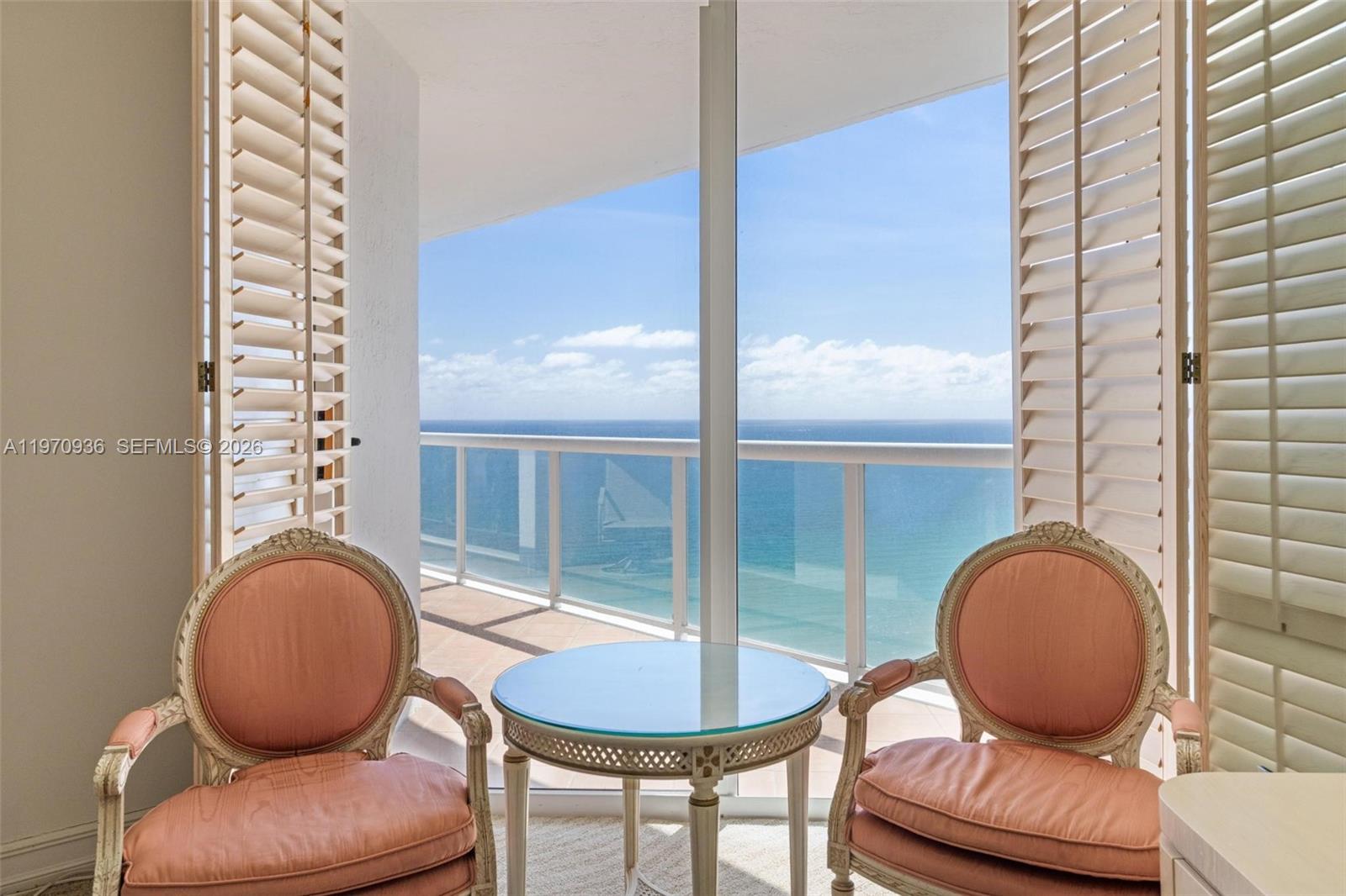OCEANIA I CONDO - Residential