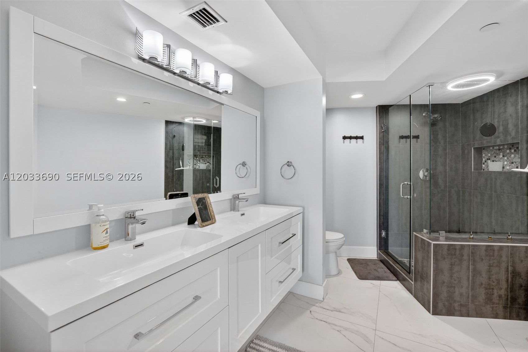 WILLIAMS ISLAND - Residential Lease