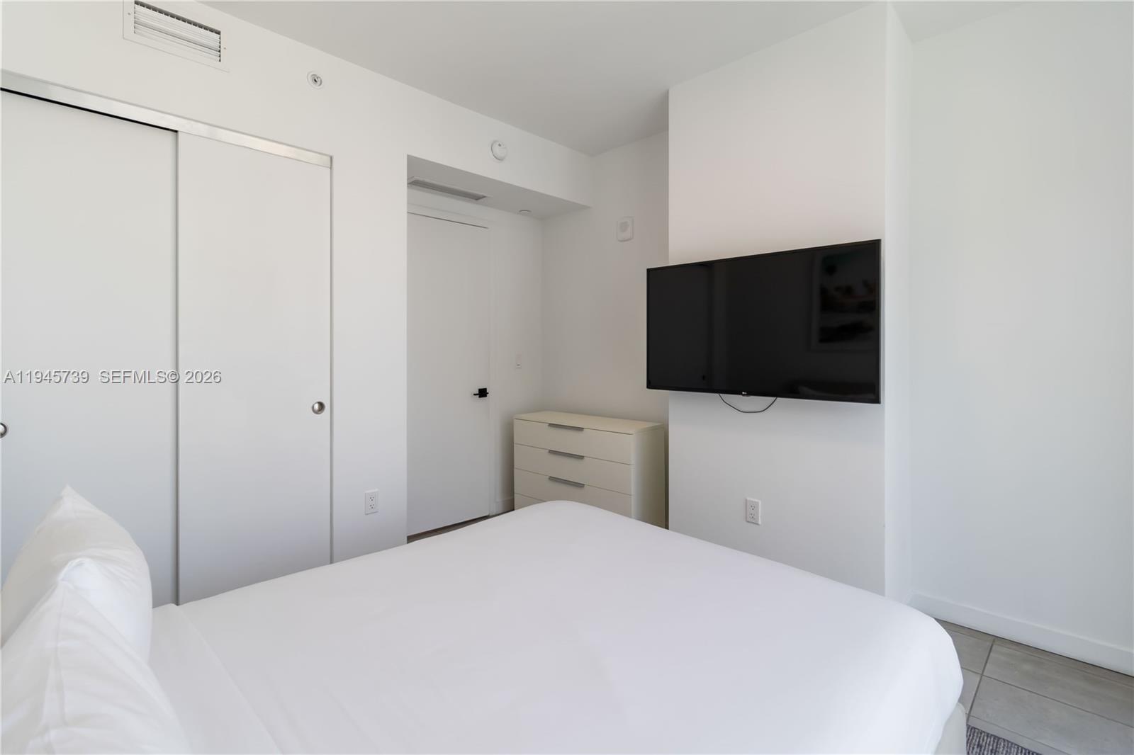 YOTEL - Residential