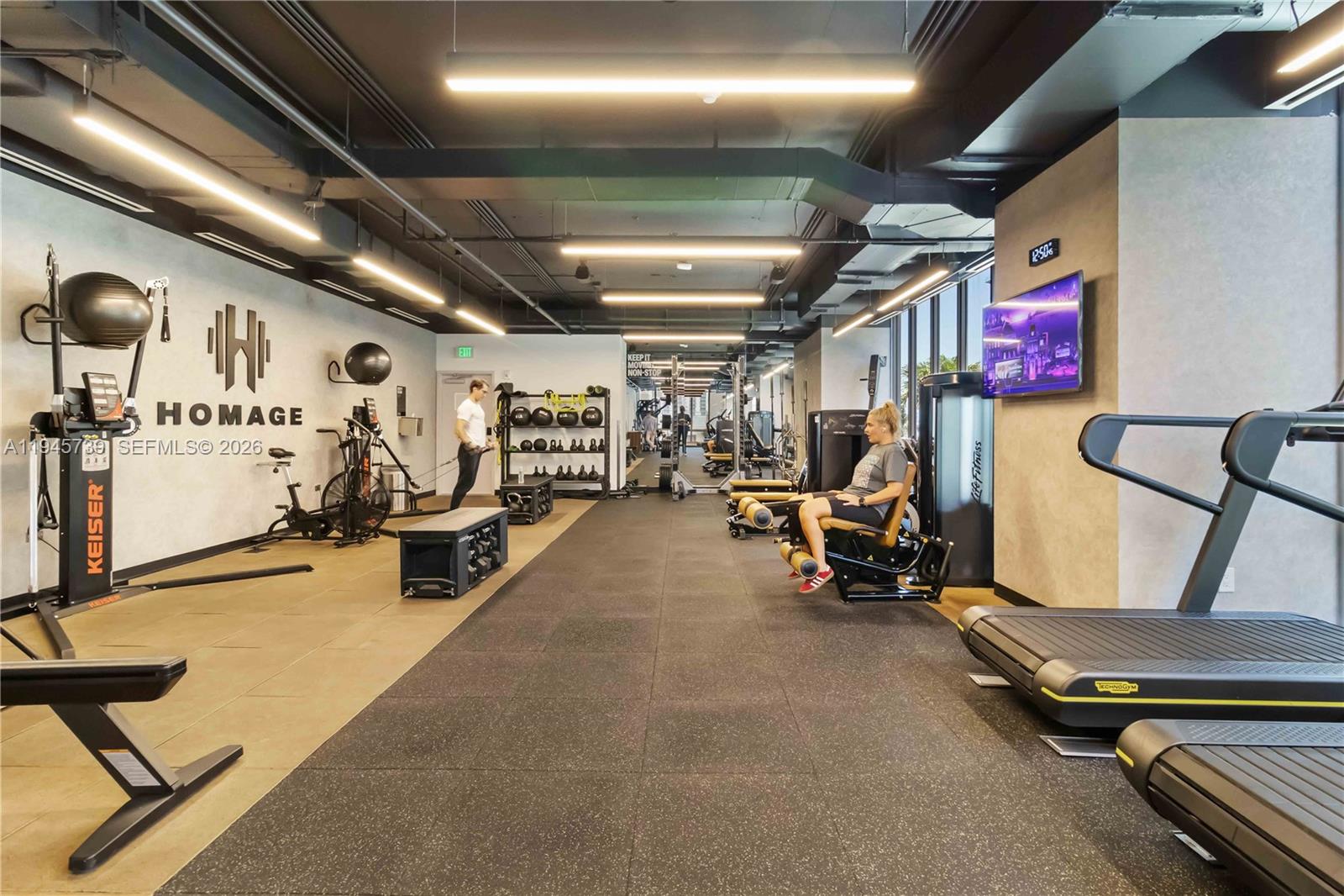 YOTEL - Residential