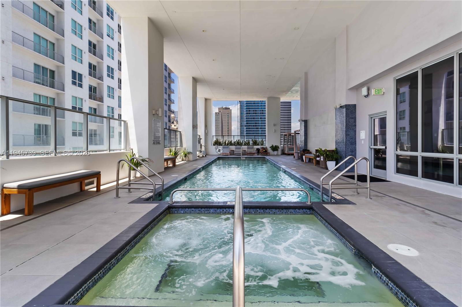 YOTEL - Residential