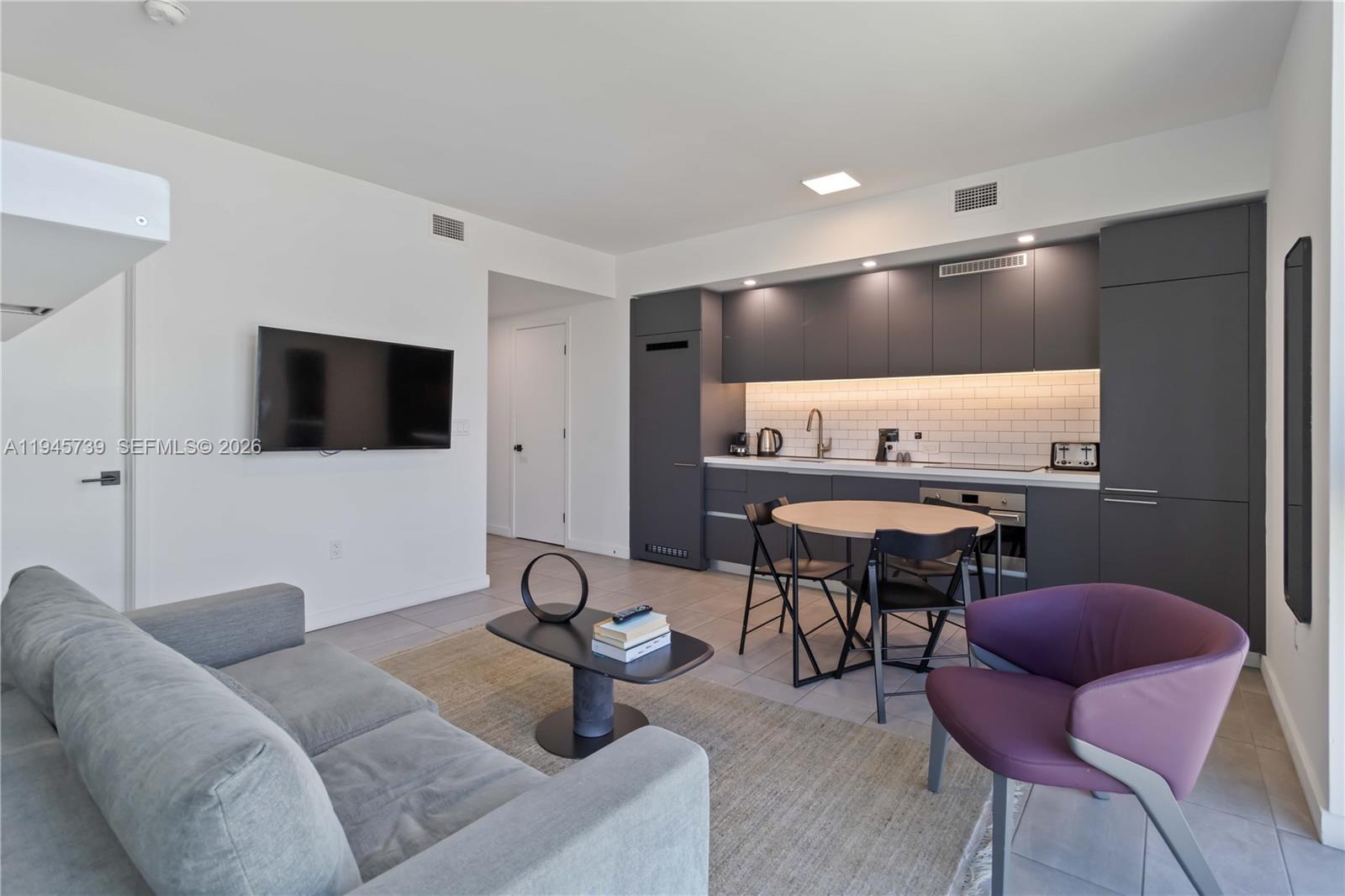 YOTEL - Residential