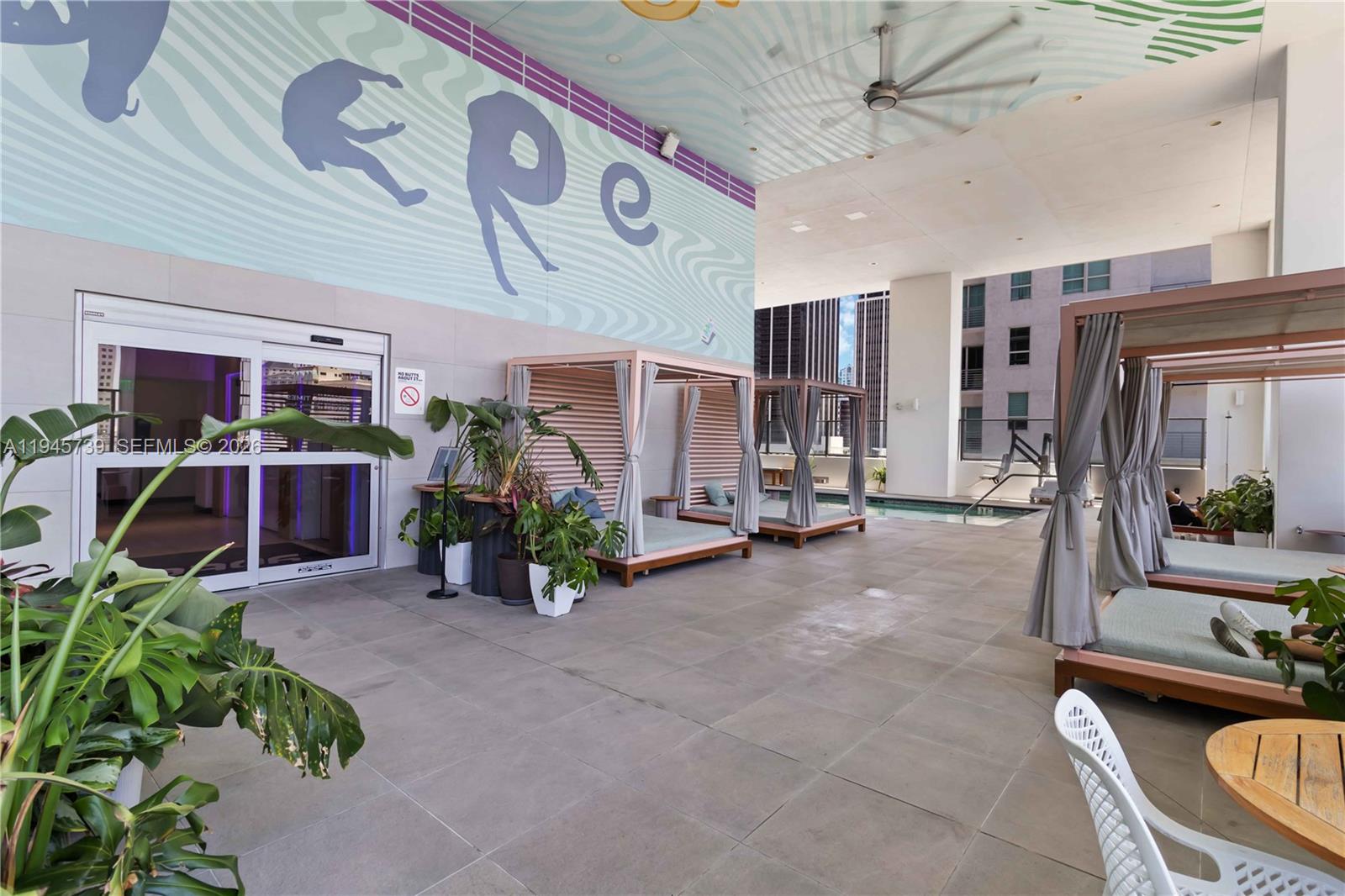 YOTEL - Residential