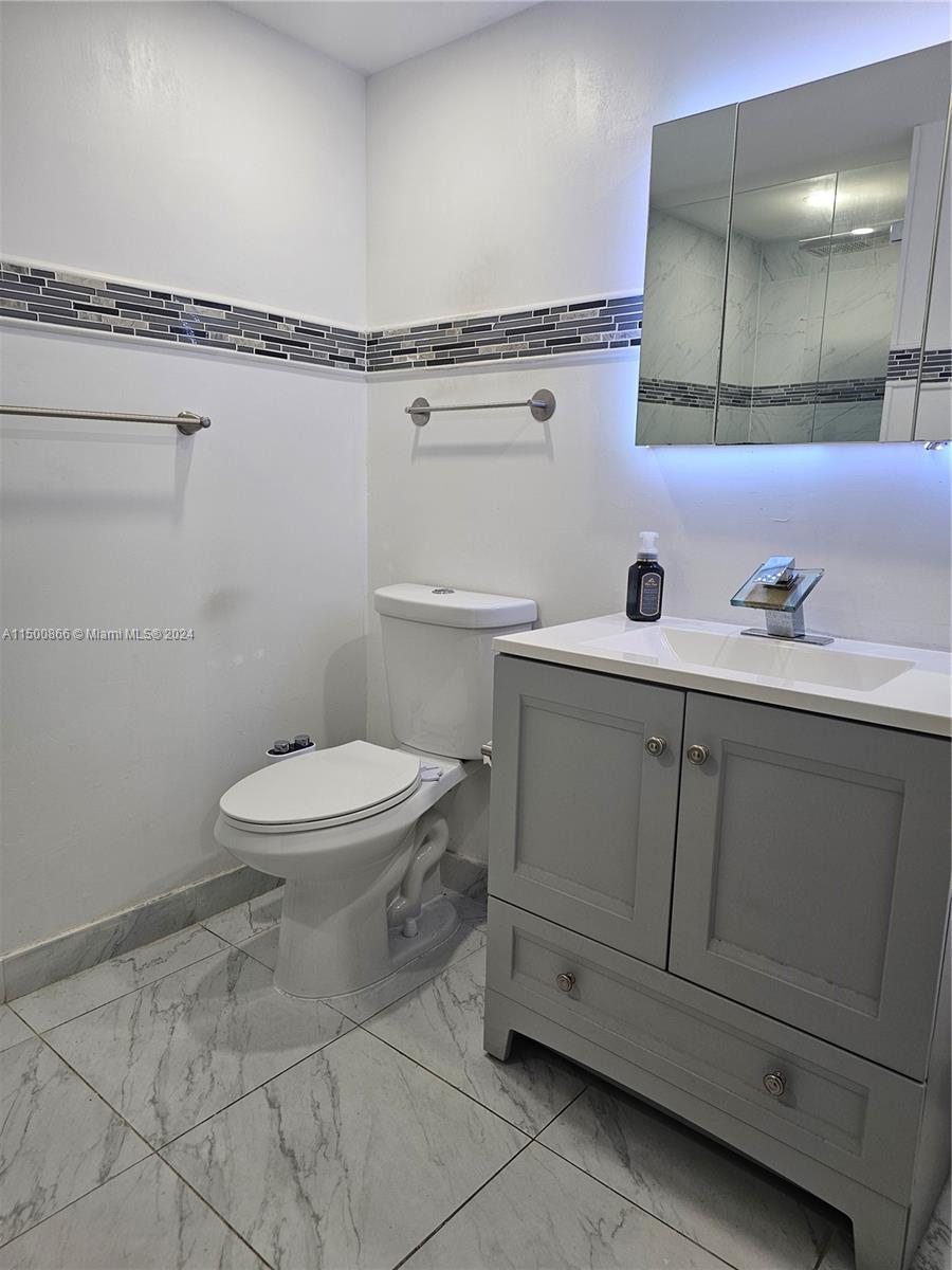 ASHMONT CONDOMINIUM - Residential