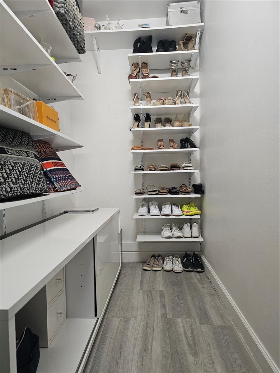 ASHMONT CONDOMINIUM - Residential