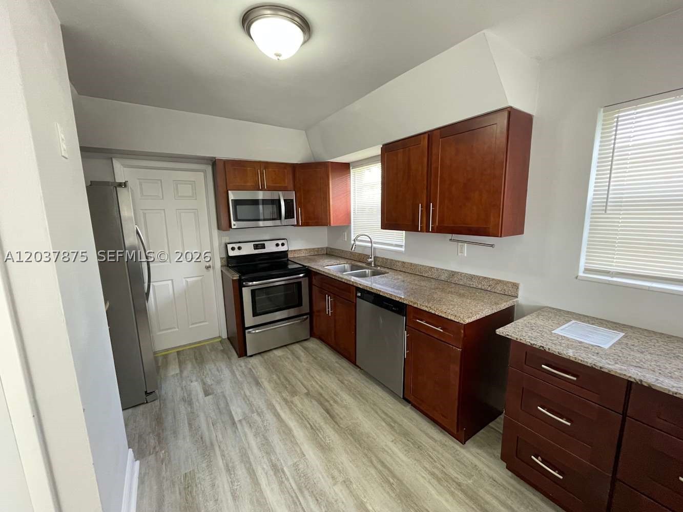 LAUDERDALE LAKES NORTH GA - Residential Lease