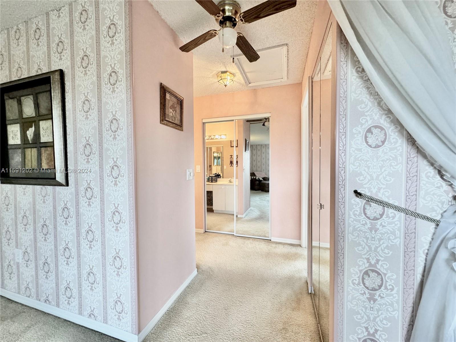HOLIDAY SPRINGS EAST - Residential