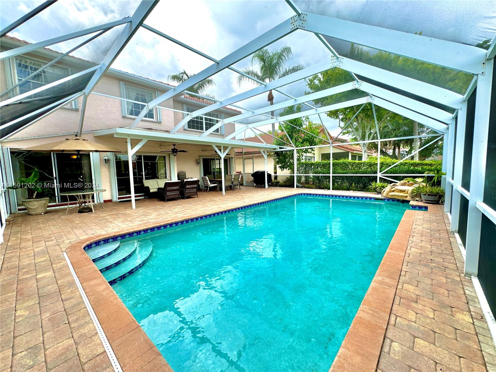 HOLIDAY SPRINGS EAST - Residential