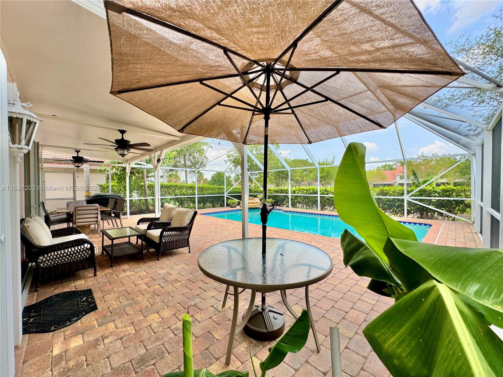 HOLIDAY SPRINGS EAST - Residential