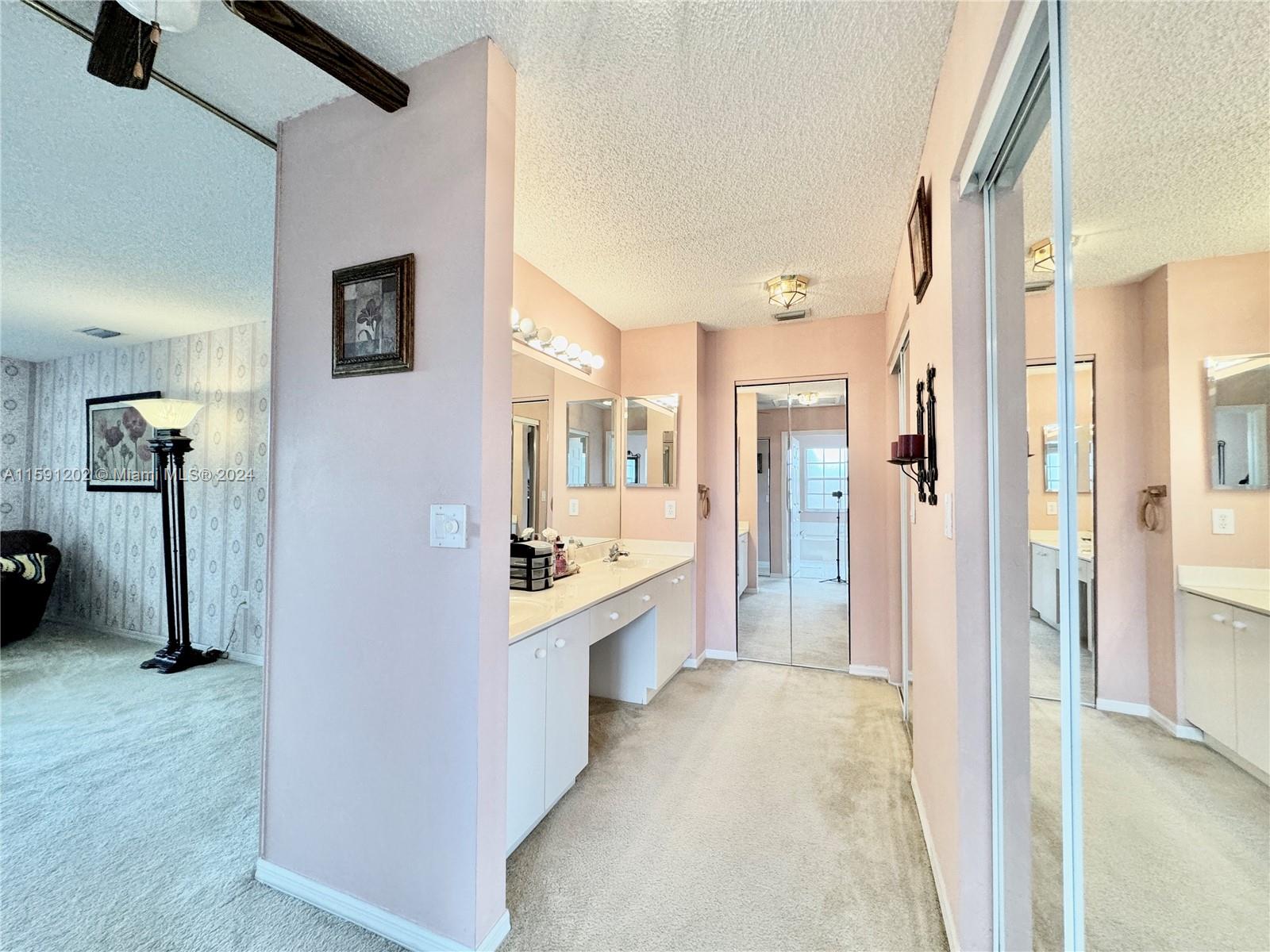 HOLIDAY SPRINGS EAST - Residential