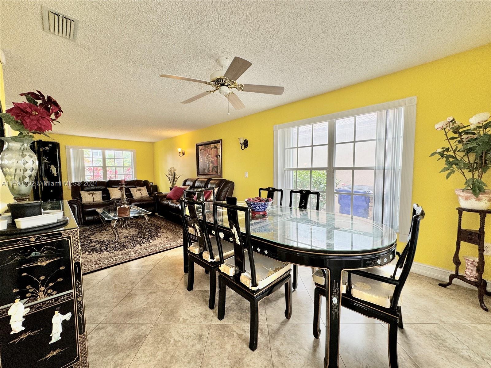 HOLIDAY SPRINGS EAST - Residential